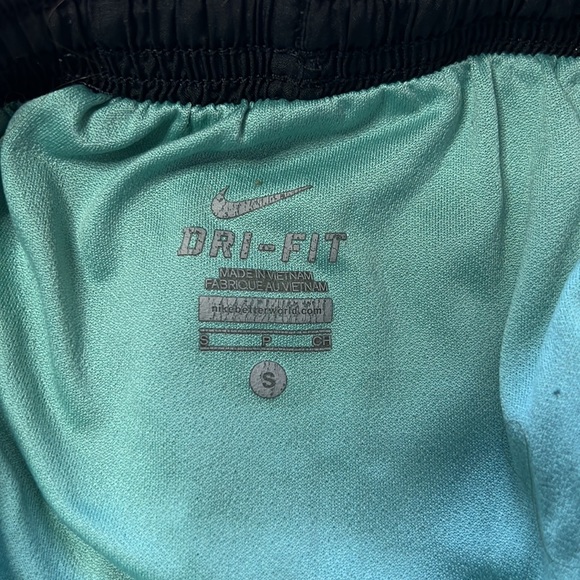 🟥SOLD🟥 - Picture 3 of 3